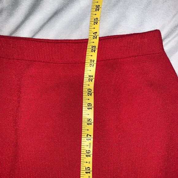 St. John collection Santana knit Vibrant Red Pencil Skirt size 6 made in USA - Picture 5 of 6